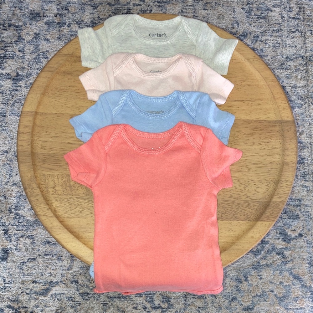 #88. 🆕 NWOT - Carter's Just One You - Baby Short-Sleeve Onesie Set